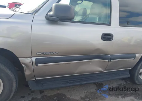 2002 Chevrolet Tahoe Ls z USA, uszkodzony, nr VIN 1GNEC13Z82R207075